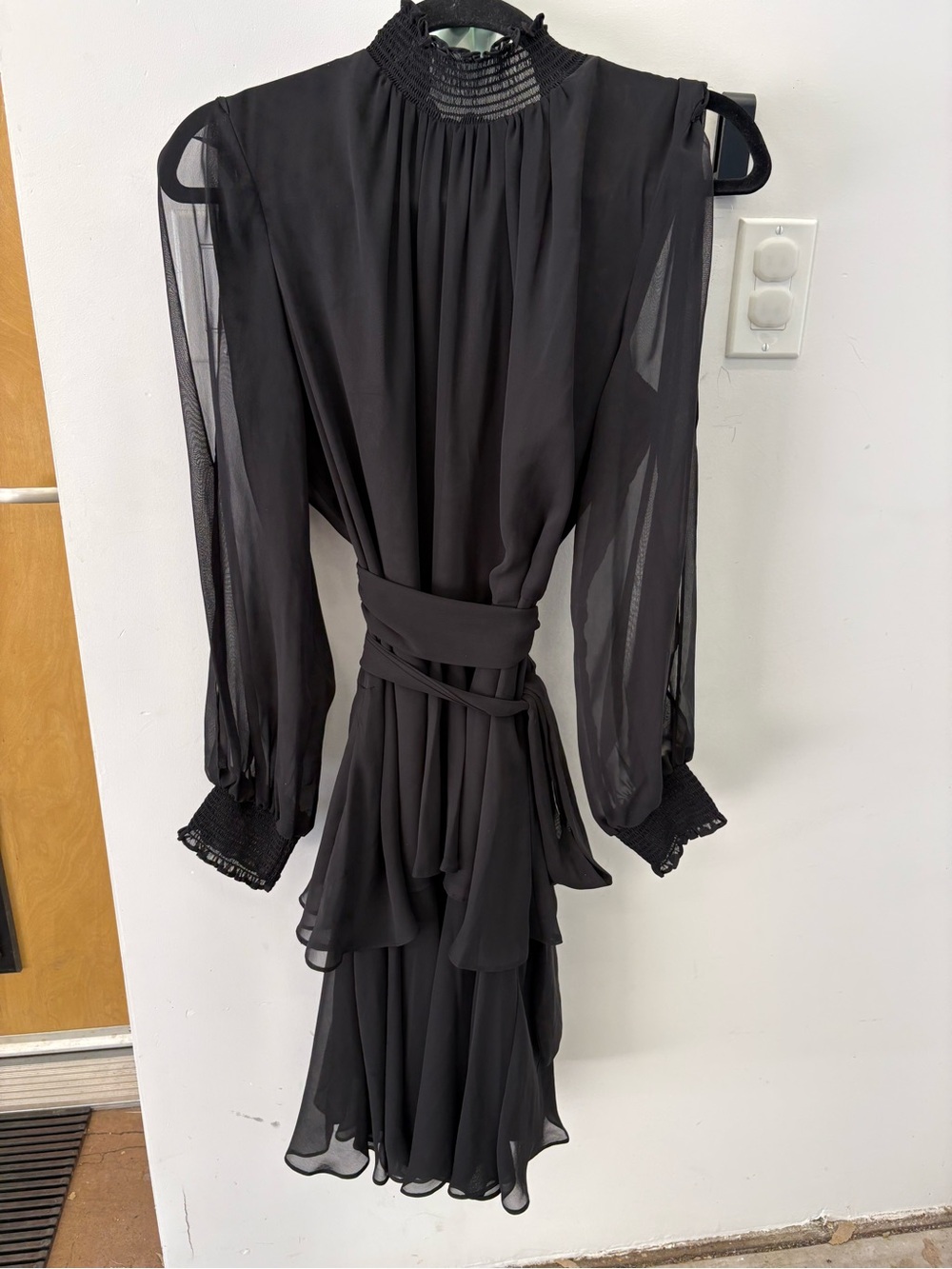 Alex Marie Black Sheer Long Sleeve Ruffle Dress Old Money Flowy Feminine Size 12